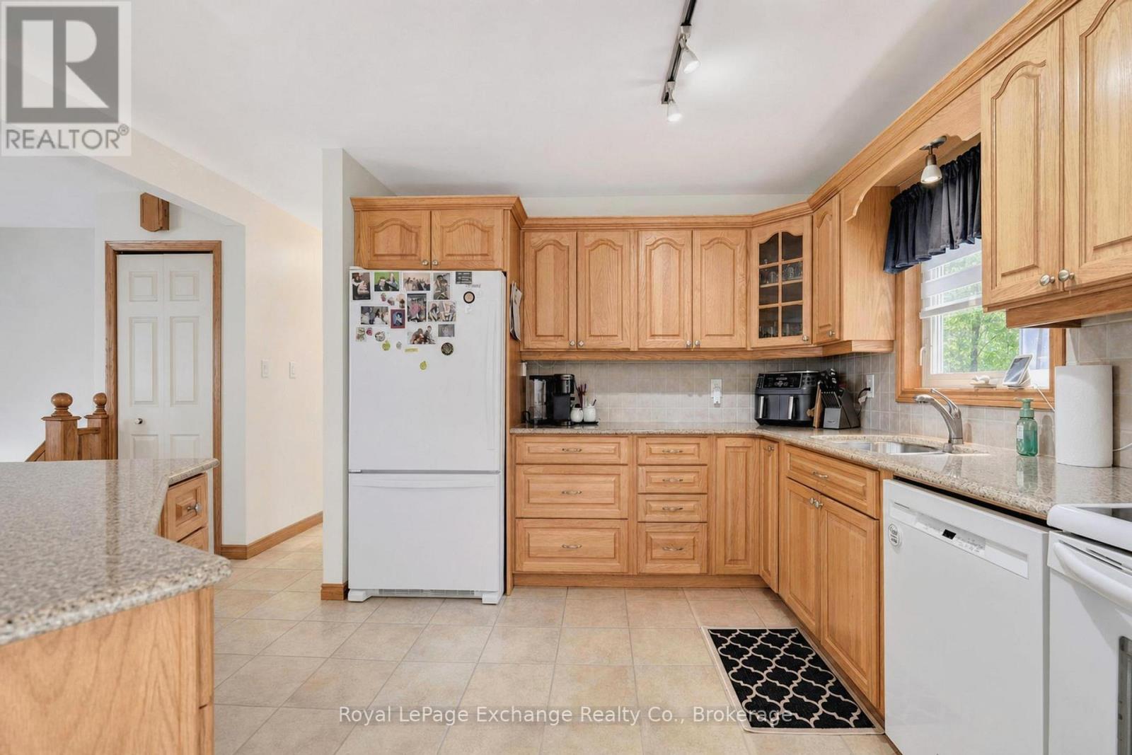 28 Maple Street, Kincardine, Ontario  N0G 2T0 - Photo 26 - X13166146