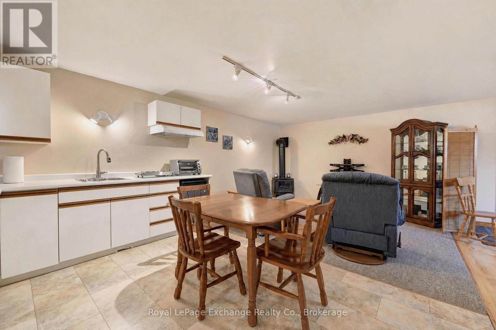 28 Maple Street, Kincardine, Ontario  N0G 2T0 - Photo 42 - X13166146