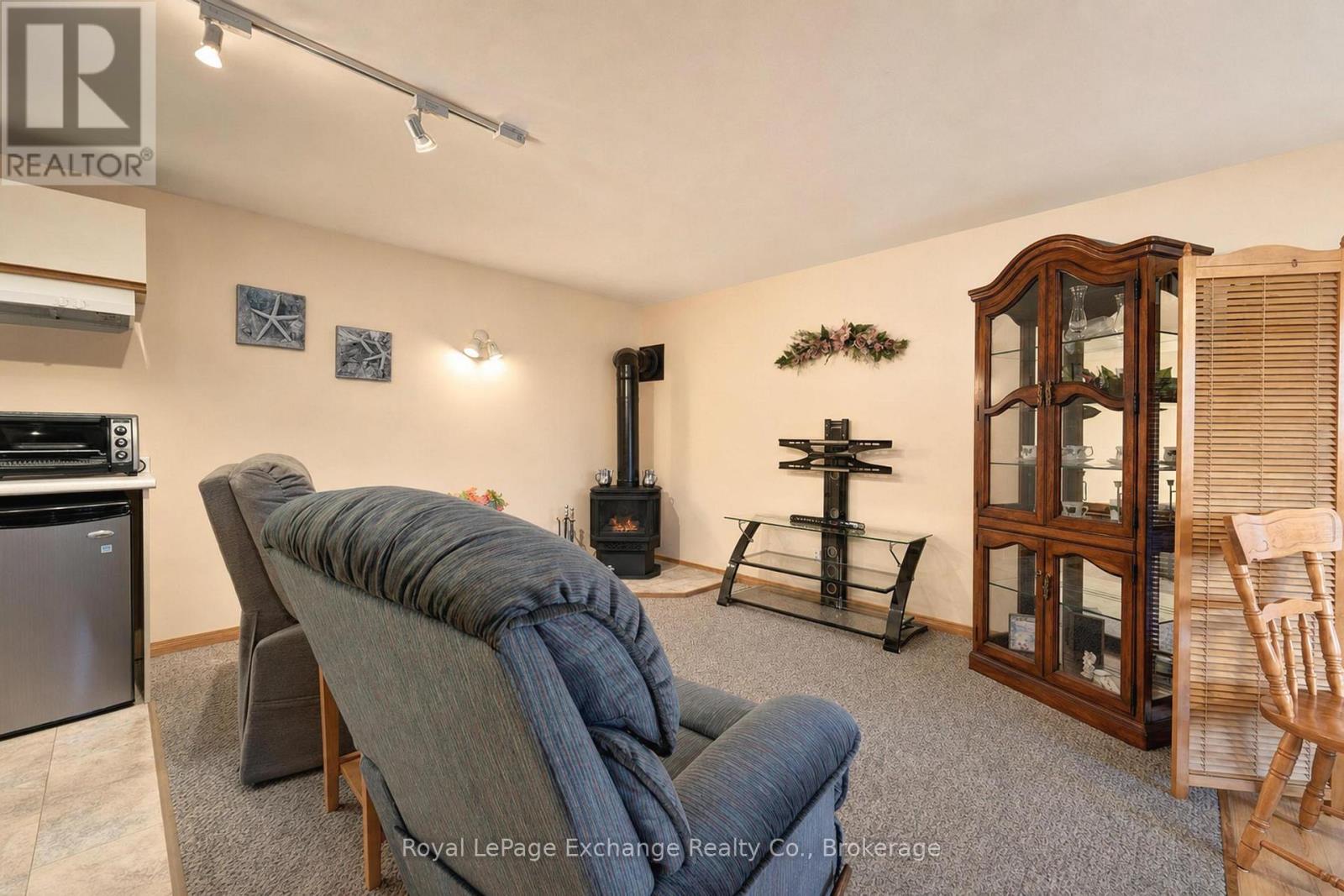 28 Maple Street, Kincardine, Ontario  N0G 2T0 - Photo 44 - X13166146
