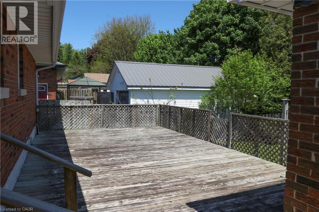 15 Richard Avenue, Simcoe, Ontario  N3Y 3J1 - Photo 2 - 40832910