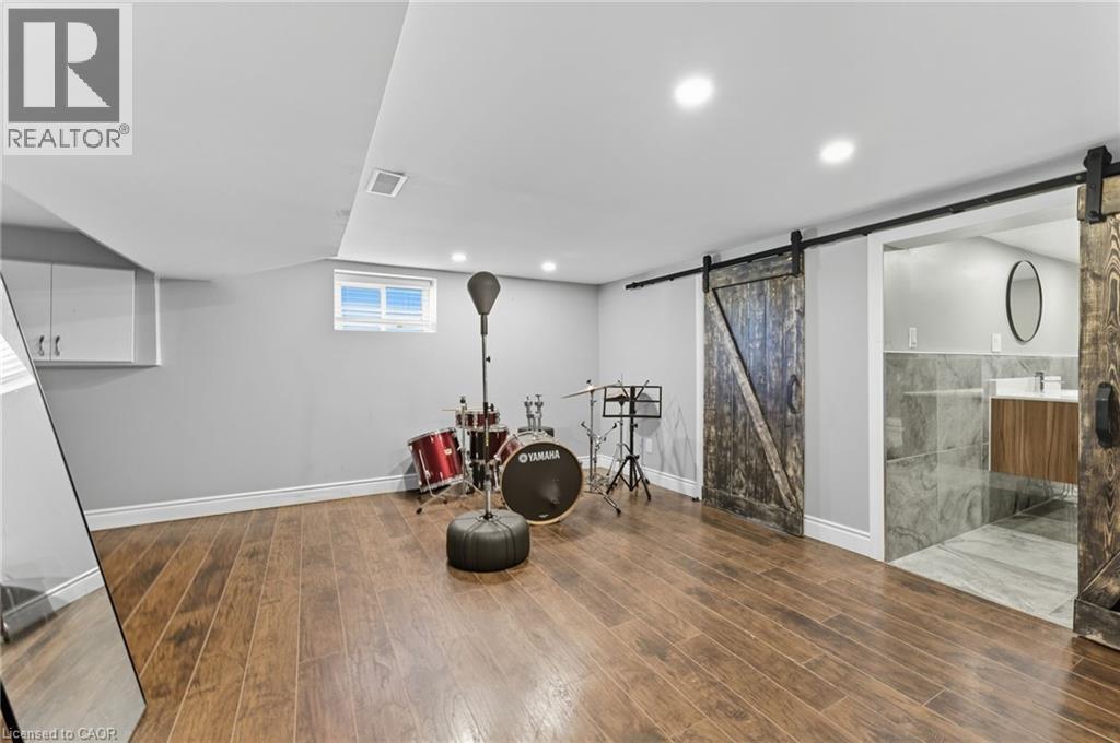 182 Federal Street, Stoney Creek, Ontario  L8E 1N7 - Photo 14 - 40832962