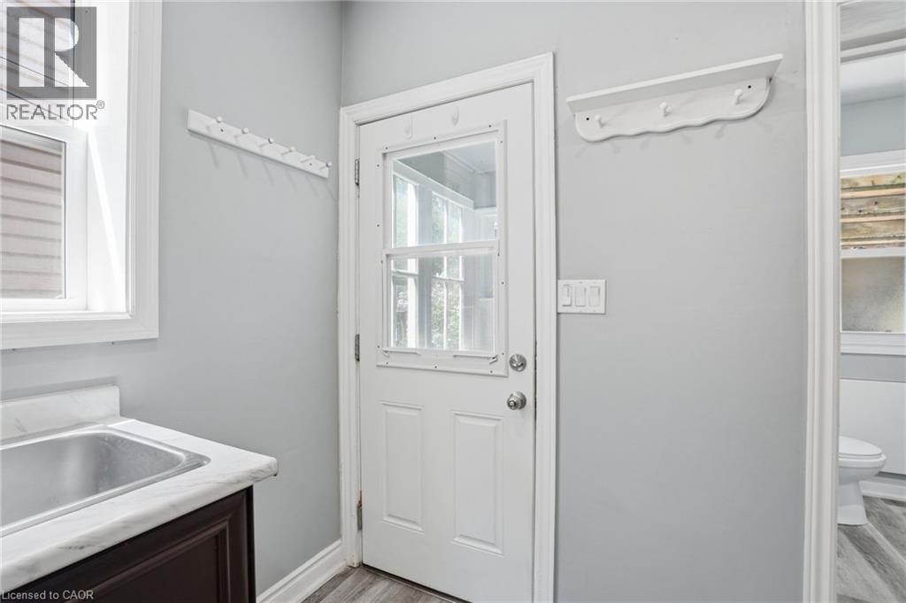 38 Norway Avenue, Hamilton, Ontario  L8M 2V7 - Photo 31 - 40830893