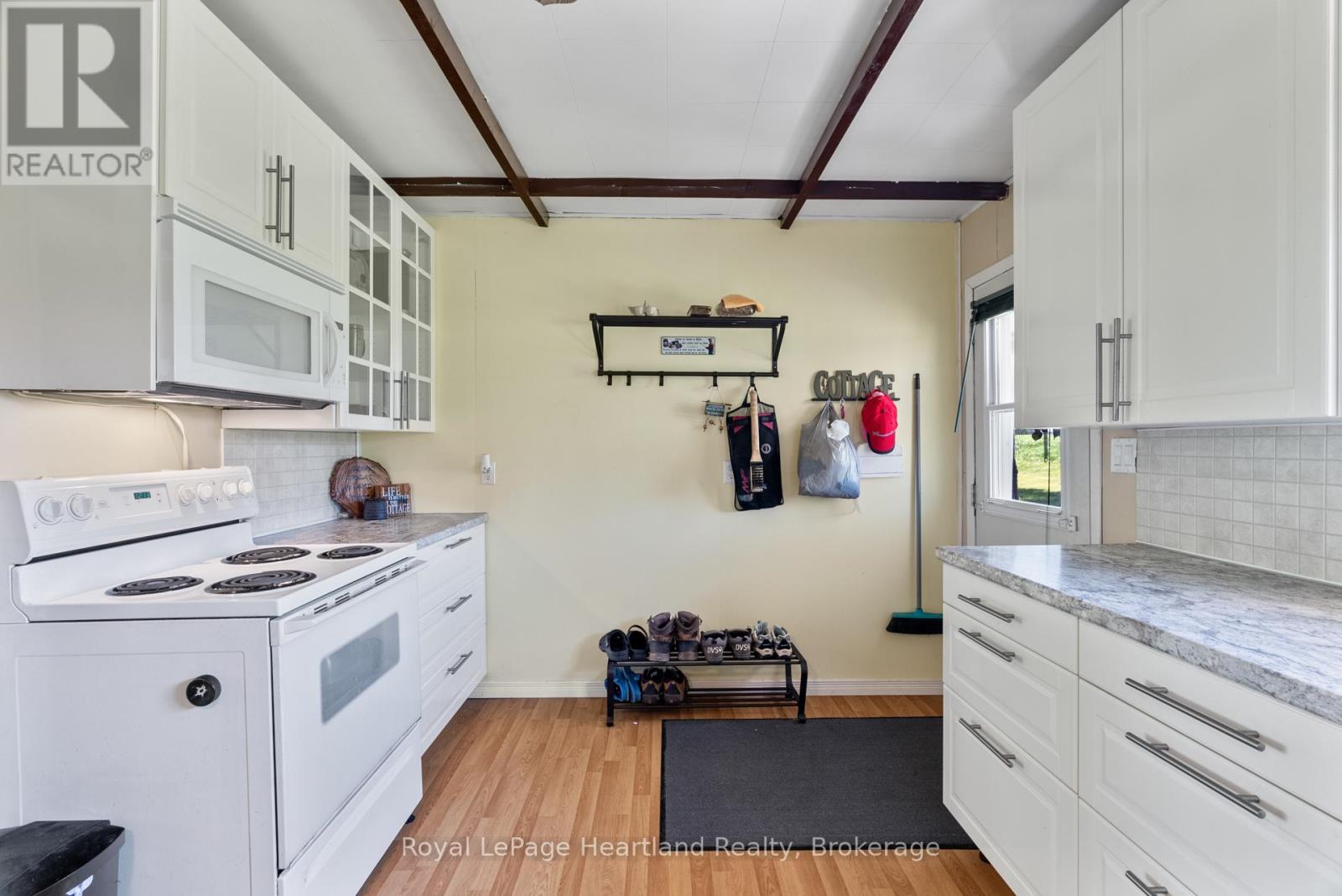 48 Poechman Lane, Brockton, Ontario  N0G 2V0 - Photo 10 - X13167002
