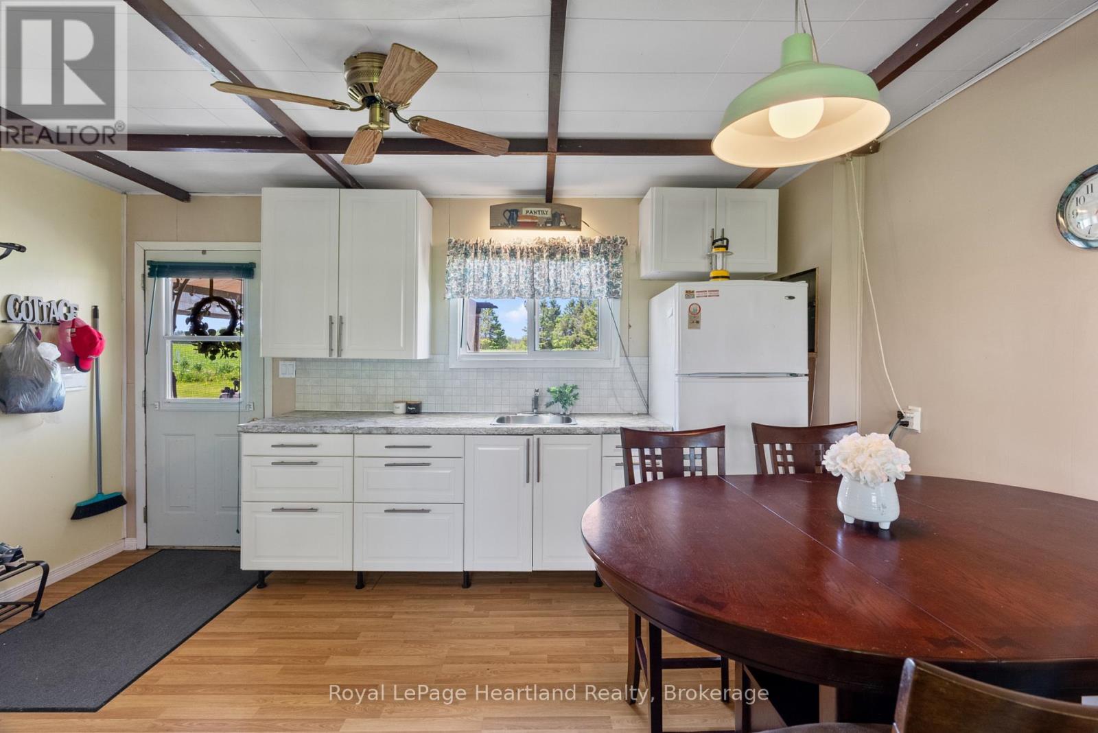 48 Poechman Lane, Brockton, Ontario  N0G 2V0 - Photo 11 - X13167002