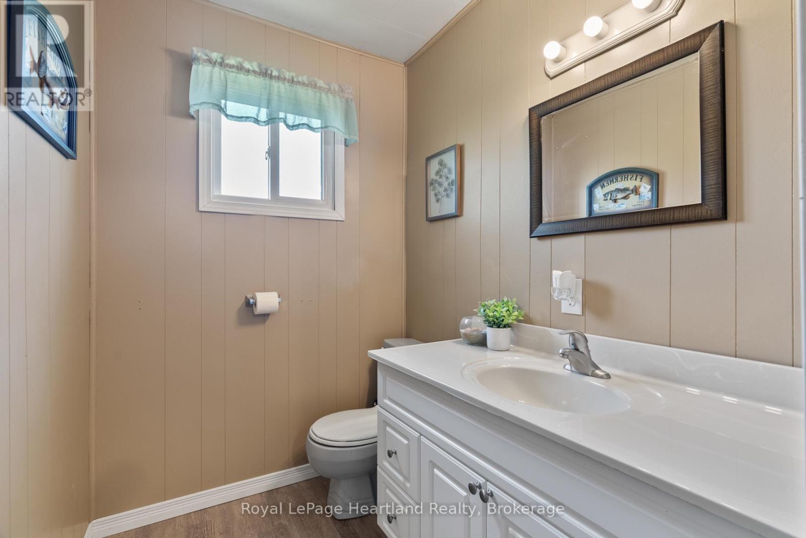 48 Poechman Lane, Brockton, Ontario  N0G 2V0 - Photo 20 - X13167002
