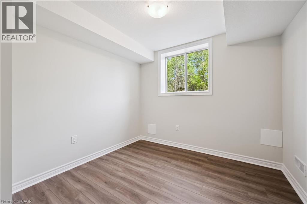 465 Garafraxa Street W Unit# 4, Fergus, Ontario  N1M 1C6 - Photo 25 - 40833019