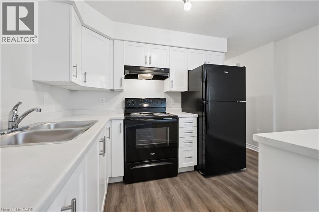 465 Garafraxa Street W Unit# 4, Fergus, Ontario  N1M 1C6 - Photo 8 - 40833019