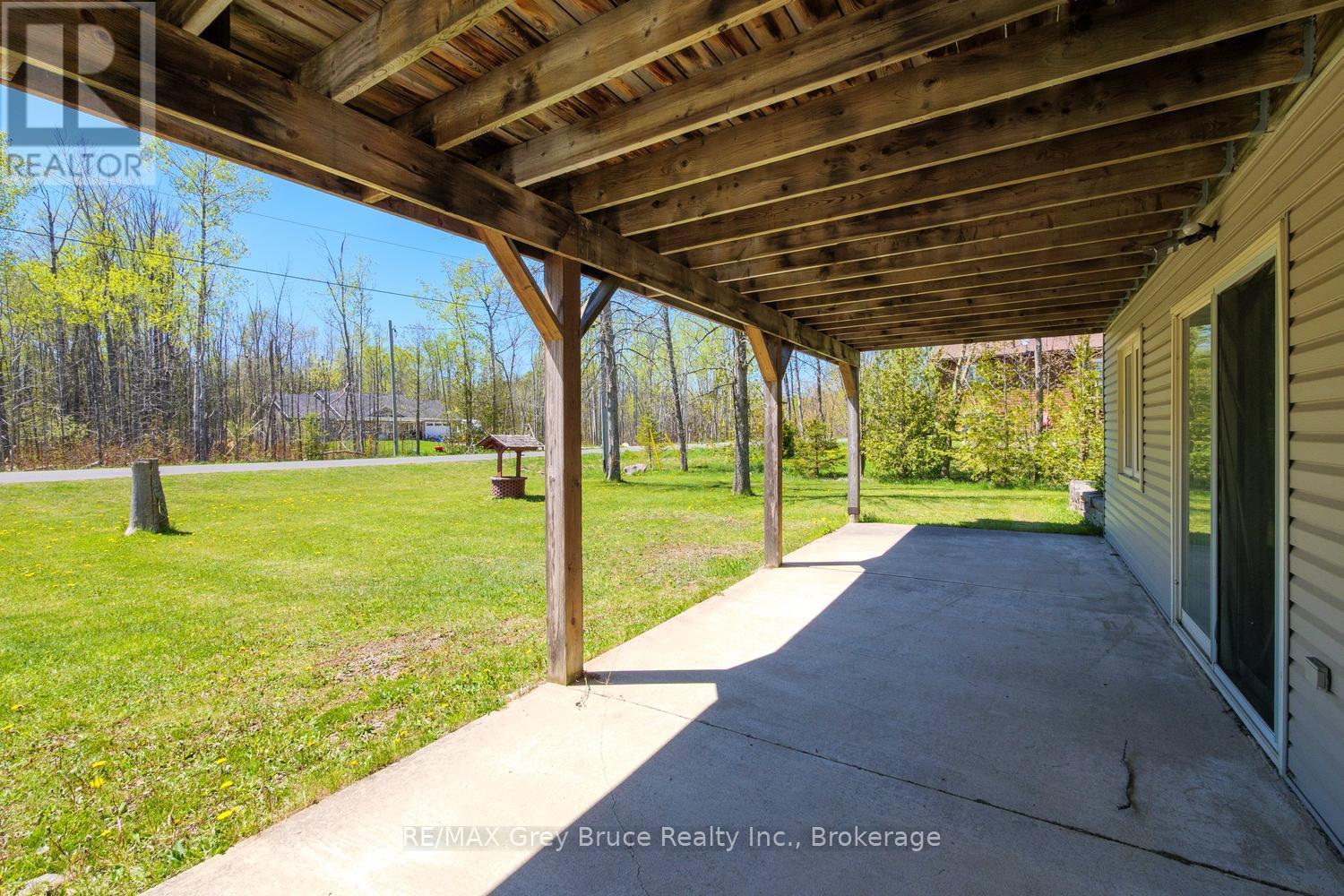 94 Maple Drive, Northern Bruce Peninsula, Ontario  N0H 1Z0 - Photo 27 - X13167246