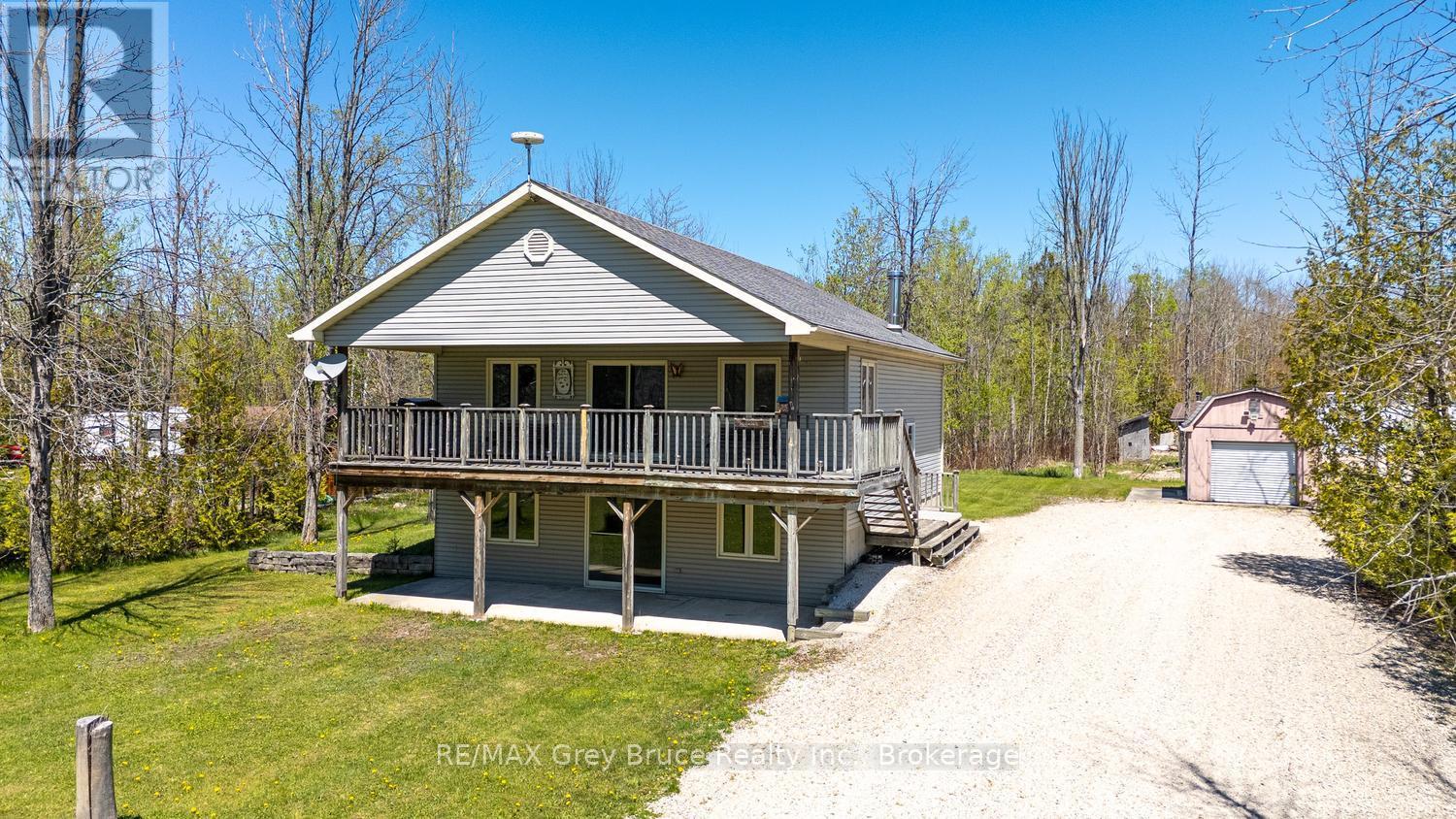 94 Maple Drive, Northern Bruce Peninsula, Ontario  N0H 1Z0 - Photo 3 - X13167246