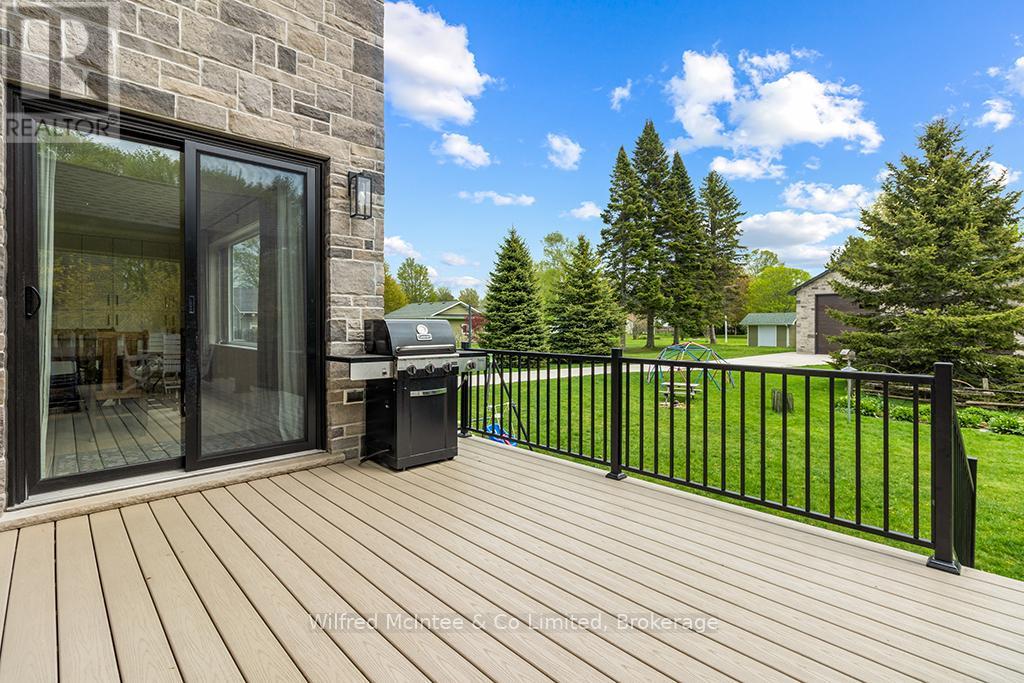 72 Victoria Street S, Saugeen Shores, Ontario  N0H 2L0 - Photo 12 - X13167548