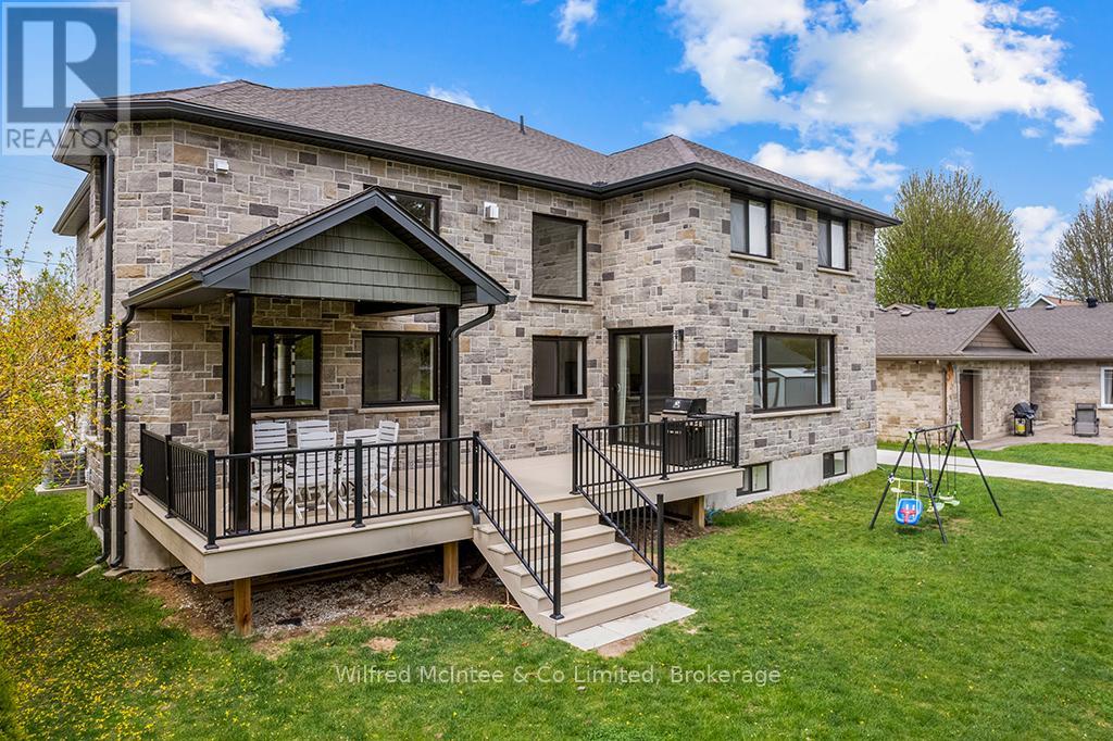 72 Victoria Street S, Saugeen Shores, Ontario  N0H 2L0 - Photo 34 - X13167548