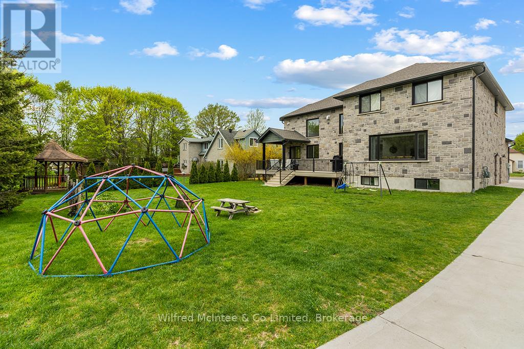 72 Victoria Street S, Saugeen Shores, Ontario  N0H 2L0 - Photo 35 - X13167548