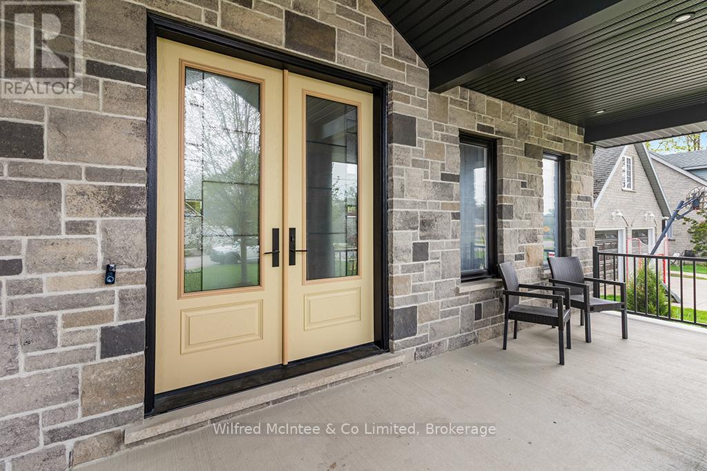 72 Victoria Street S, Saugeen Shores, Ontario  N0H 2L0 - Photo 6 - X13167548