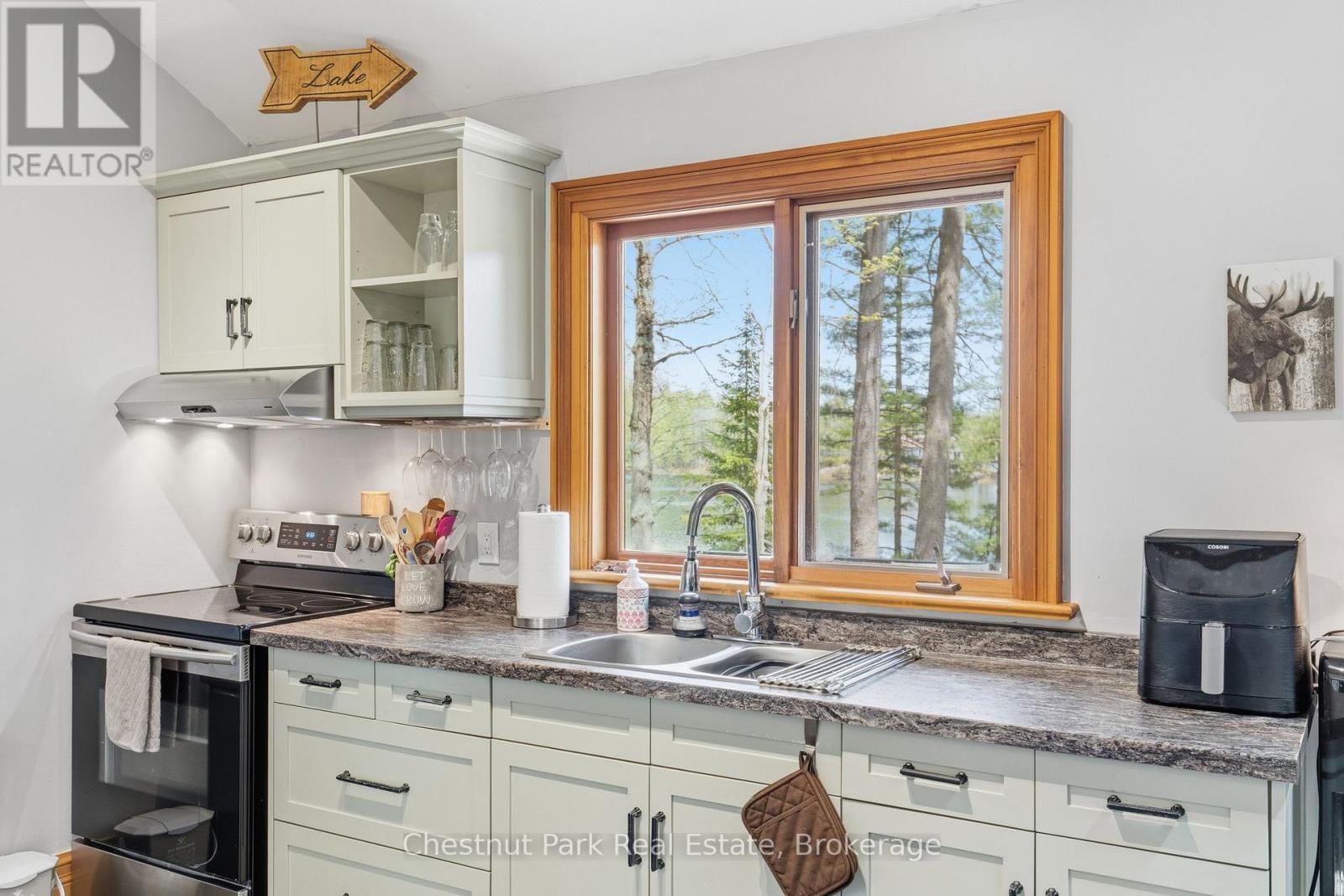 1117 Turtle Lake Road, Gravenhurst, Ontario  P1P 1R2 - Photo 5 - X13167636