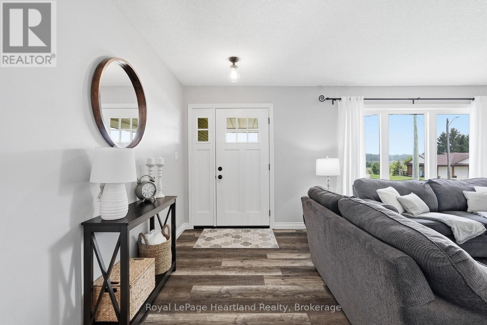17 Brown Street N, Minto, Ontario  N0G 1M0 - Photo 10 - X13167826