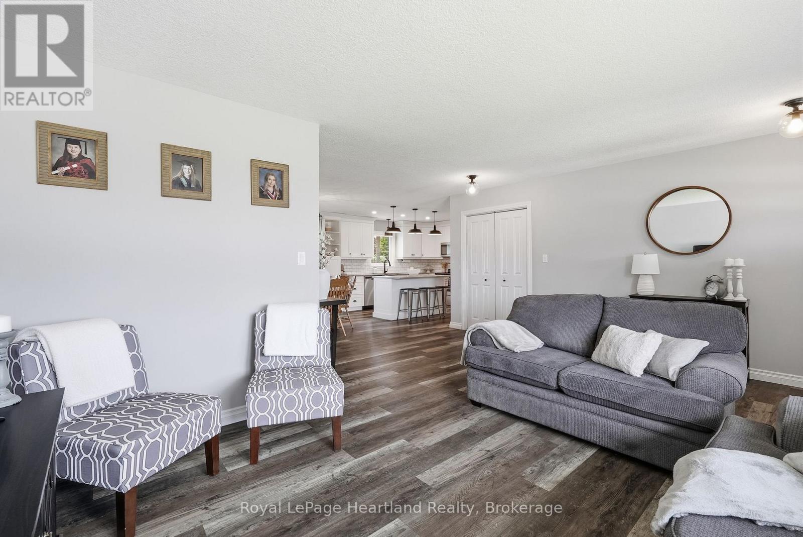 17 Brown Street N, Minto, Ontario  N0G 1M0 - Photo 13 - X13167826