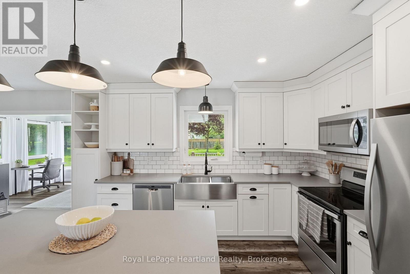 17 Brown Street N, Minto, Ontario  N0G 1M0 - Photo 19 - X13167826