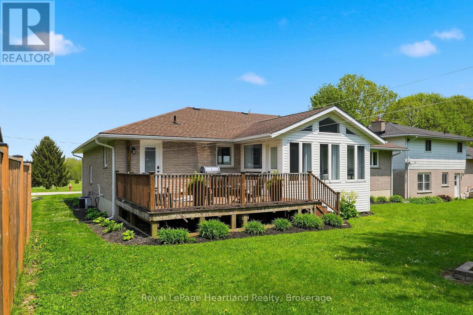17 Brown Street N, Minto, Ontario  N0G 1M0 - Photo 7 - X13167826