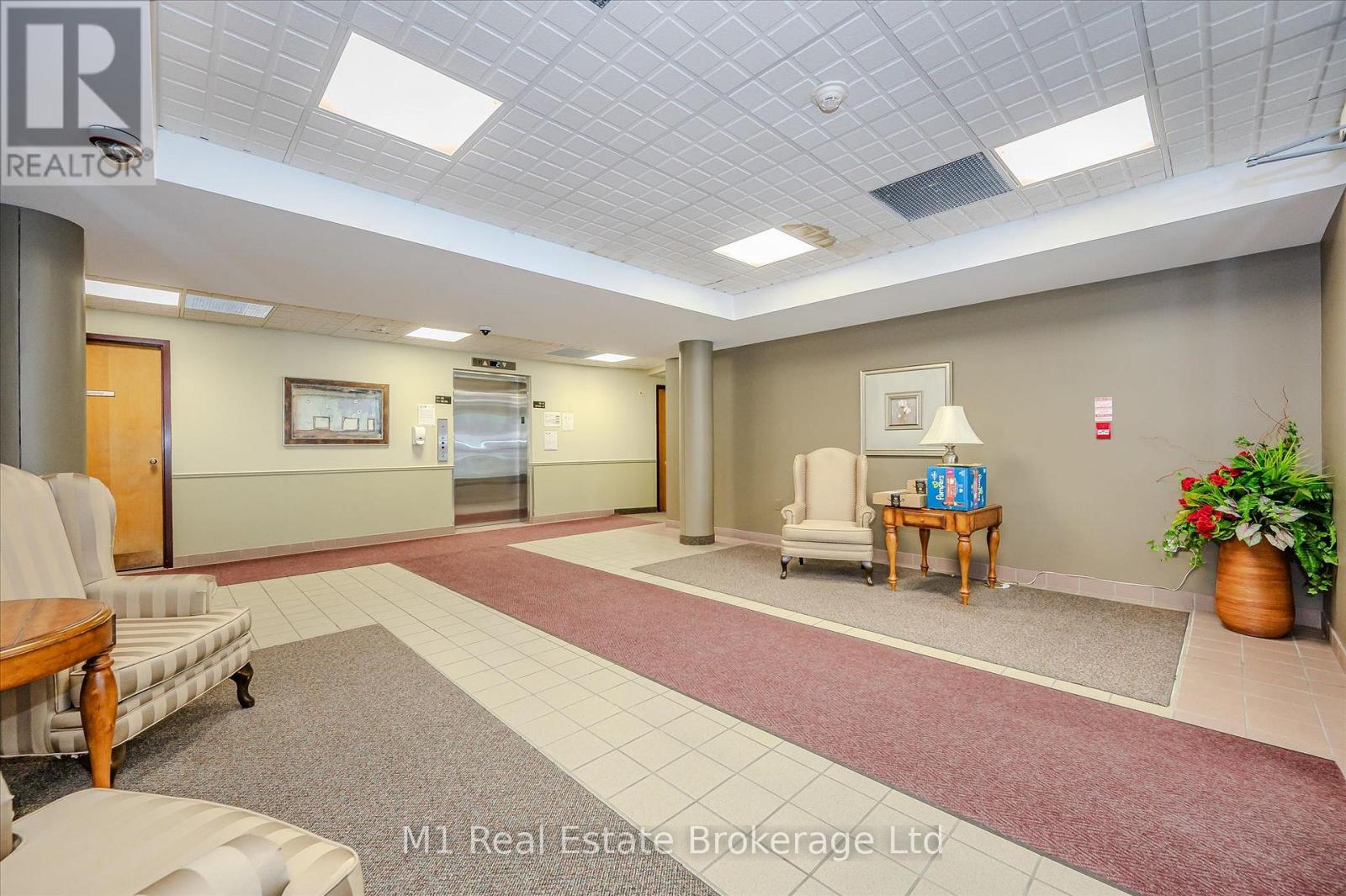 208 - 105 Bagot Street, Guelph, Ontario  N1H 8H4 - Photo 11 - X13168038