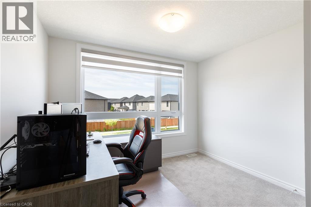581 Doonwoods Crescent, Kitchener, Ontario  N2P 0E5 - Photo 38 - 40833015