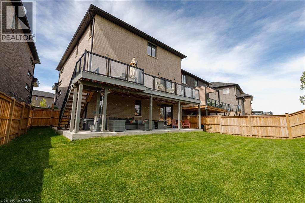 581 Doonwoods Crescent, Kitchener, Ontario  N2P 0E5 - Photo 47 - 40833015