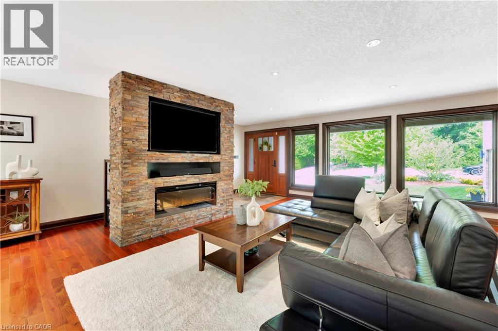11 Maple Hill Drive, Kitchener, Ontario  N2M 2R7 - Photo 11 - 40833090