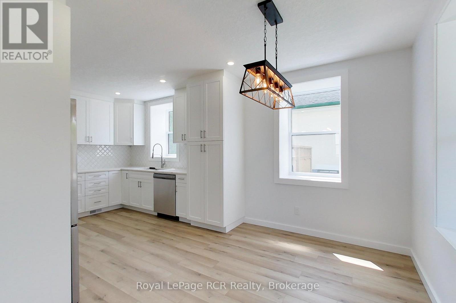 563 7th Avenue, Hanover, Ontario  N4N 2J8 - Photo 10 - X13168418