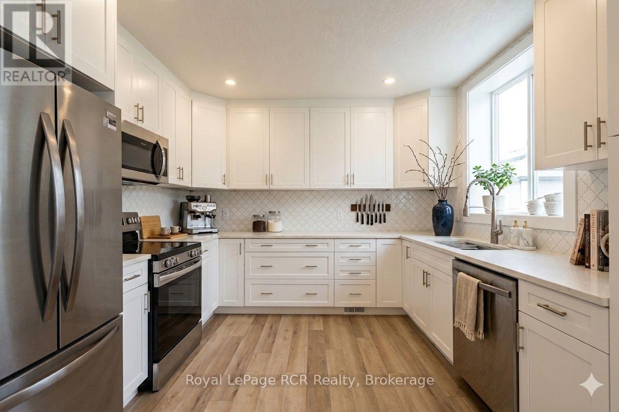 563 7th Avenue, Hanover, Ontario  N4N 2J8 - Photo 11 - X13168418