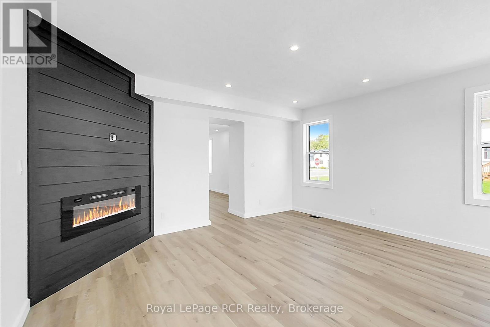 563 7th Avenue, Hanover, Ontario  N4N 2J8 - Photo 23 - X13168418