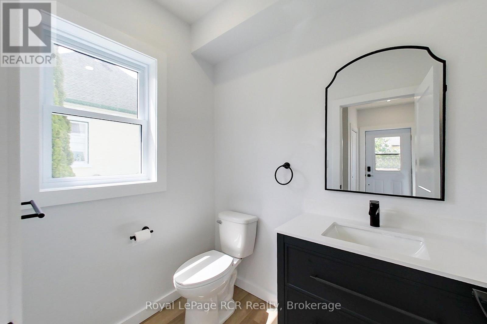 563 7th Avenue, Hanover, Ontario  N4N 2J8 - Photo 28 - X13168418