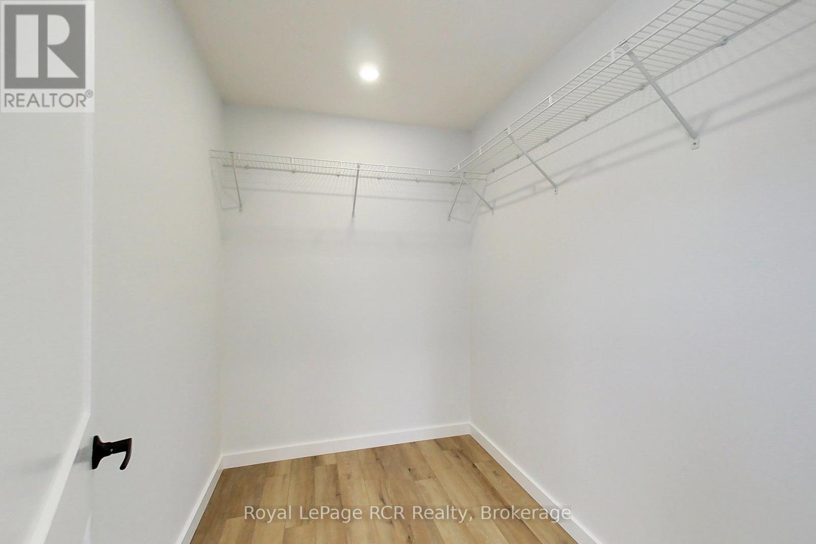 563 7th Avenue, Hanover, Ontario  N4N 2J8 - Photo 33 - X13168418