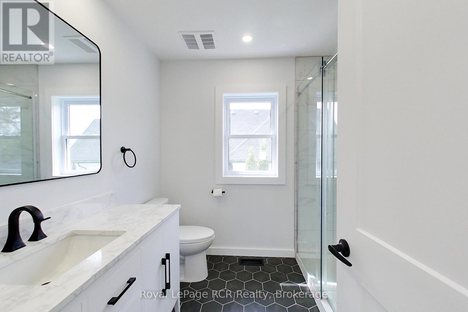 563 7th Avenue, Hanover, Ontario  N4N 2J8 - Photo 34 - X13168418