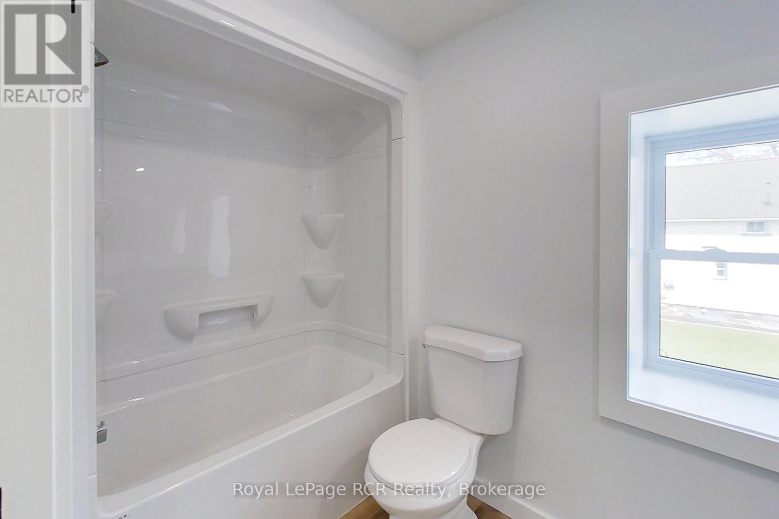 563 7th Avenue, Hanover, Ontario  N4N 2J8 - Photo 40 - X13168418