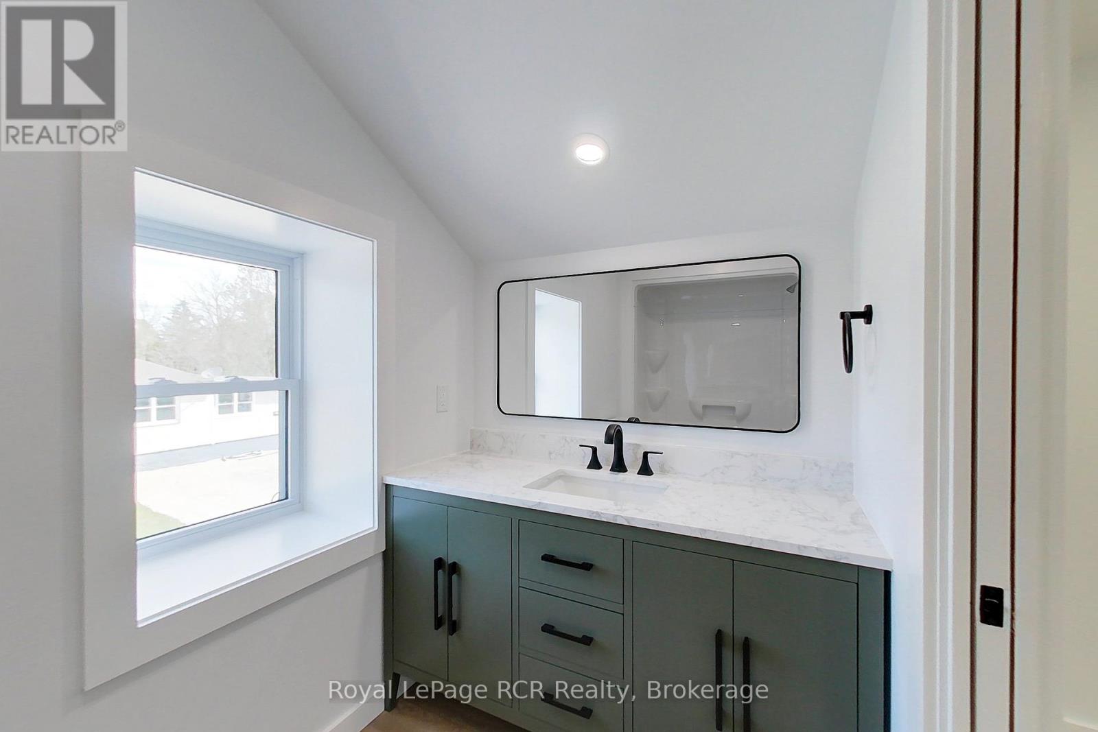 563 7th Avenue, Hanover, Ontario  N4N 2J8 - Photo 41 - X13168418