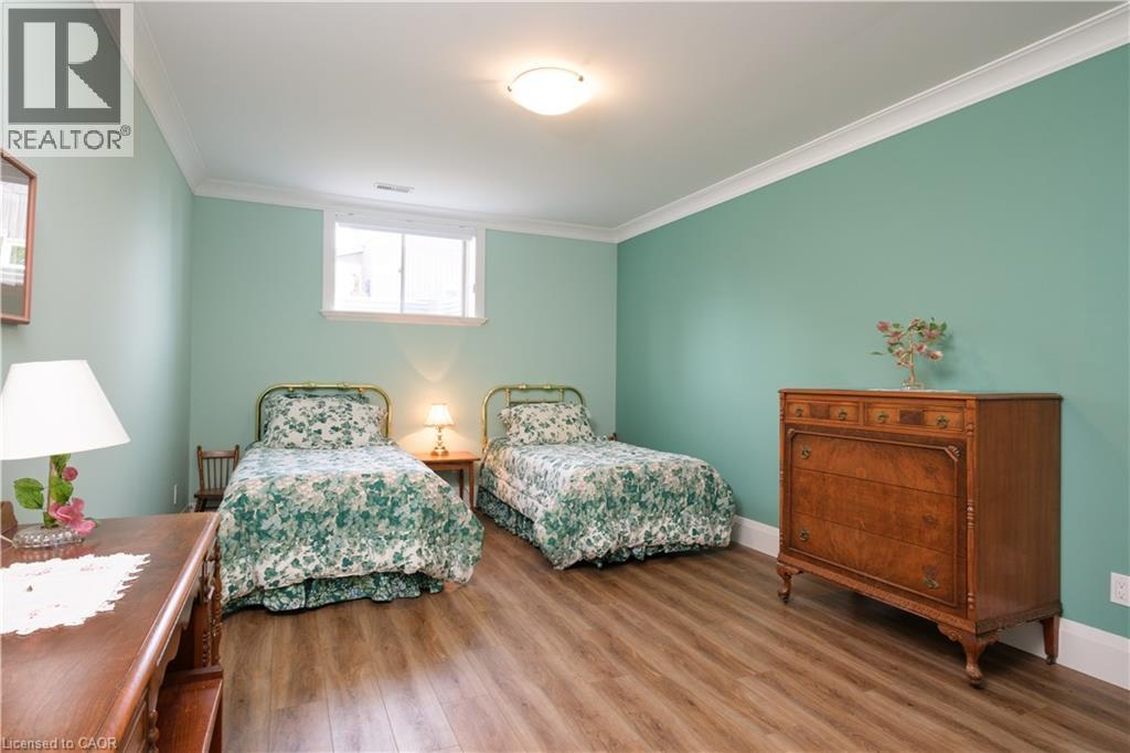 70 Brown Street, Port Dover, Ontario  N0A 1N7 - Photo 22 - 40831227