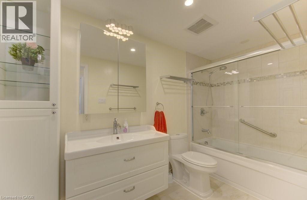375 Holiday Inn Drive Unit# 28, Cambridge, Ontario  N3C 3P6 - Photo 13 - 40815897