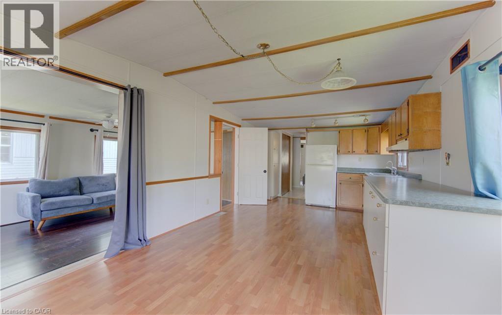 580 Beaver Creek Road Unit# 196, Waterloo, Ontario  N2J 3Z4 - Photo 9 - 40833021