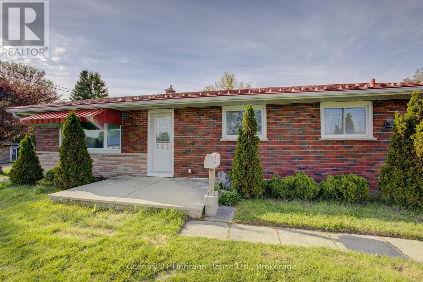 462 Durham Road W, West Grey, Ontario  N0G 1R0 - Photo 4 - X13168604