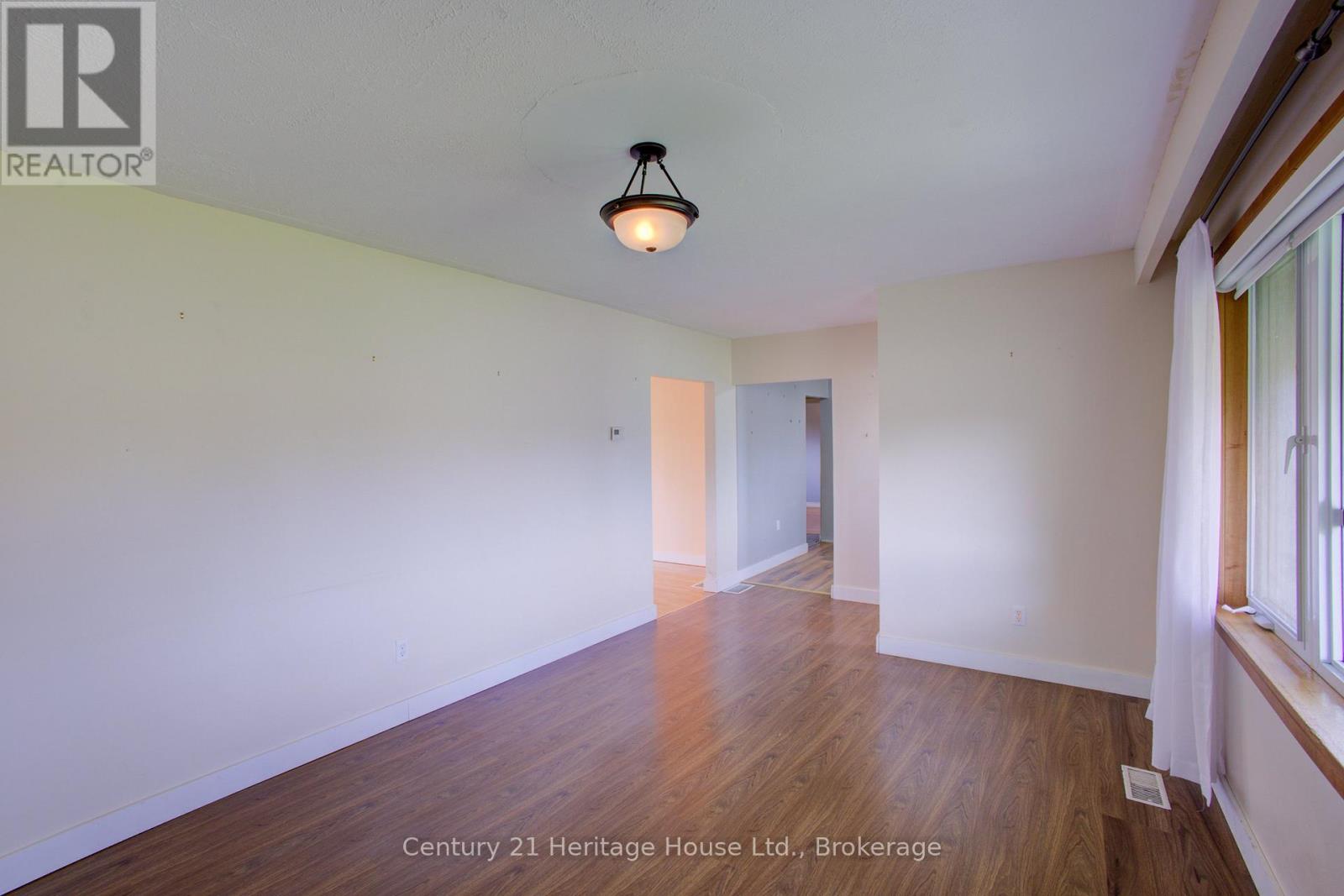462 Durham Road W, West Grey, Ontario  N0G 1R0 - Photo 8 - X13168604
