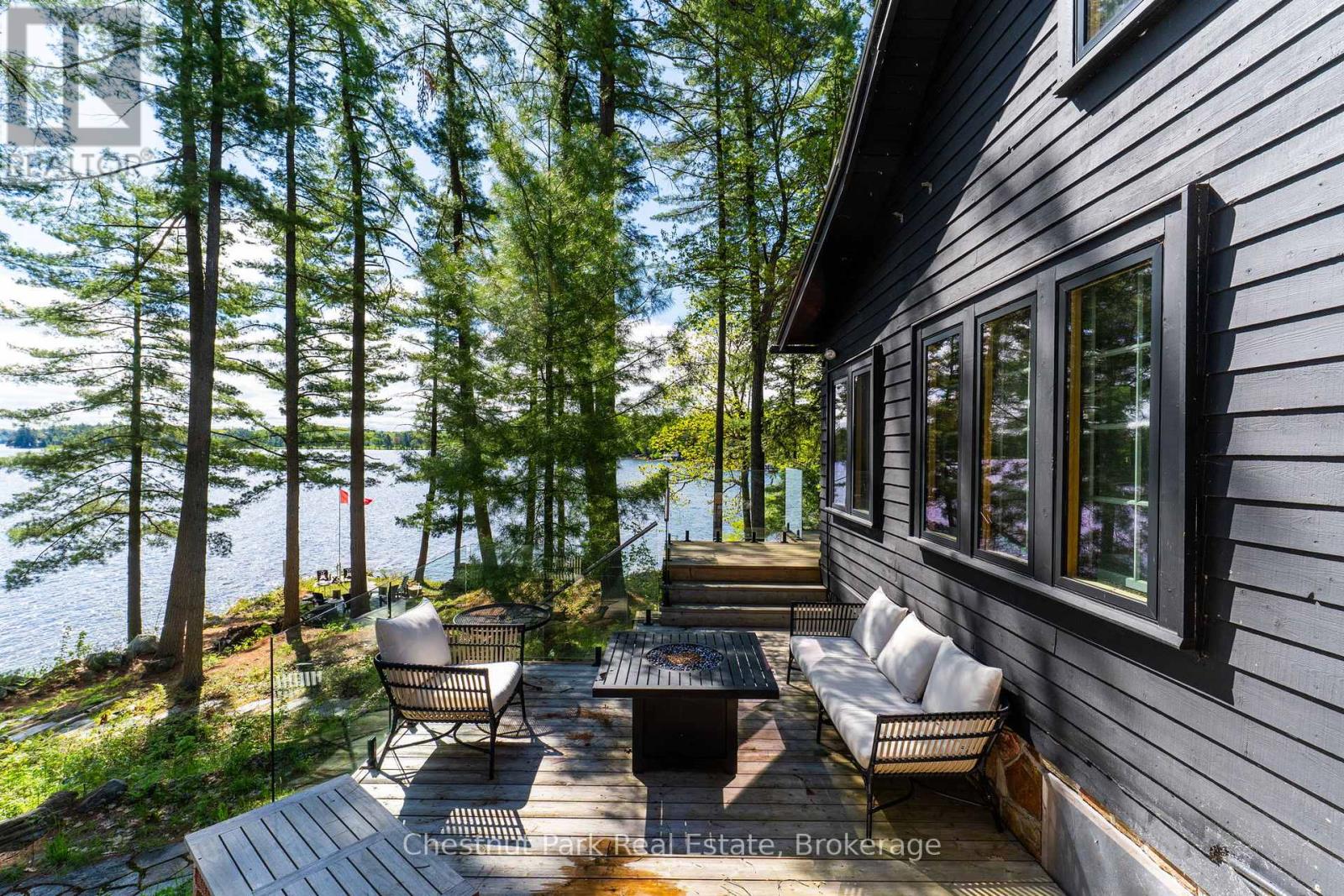 5 Is Beacon Island, Muskoka Lakes, Ontario  P0B 1J0 - Photo 10 - X13168632