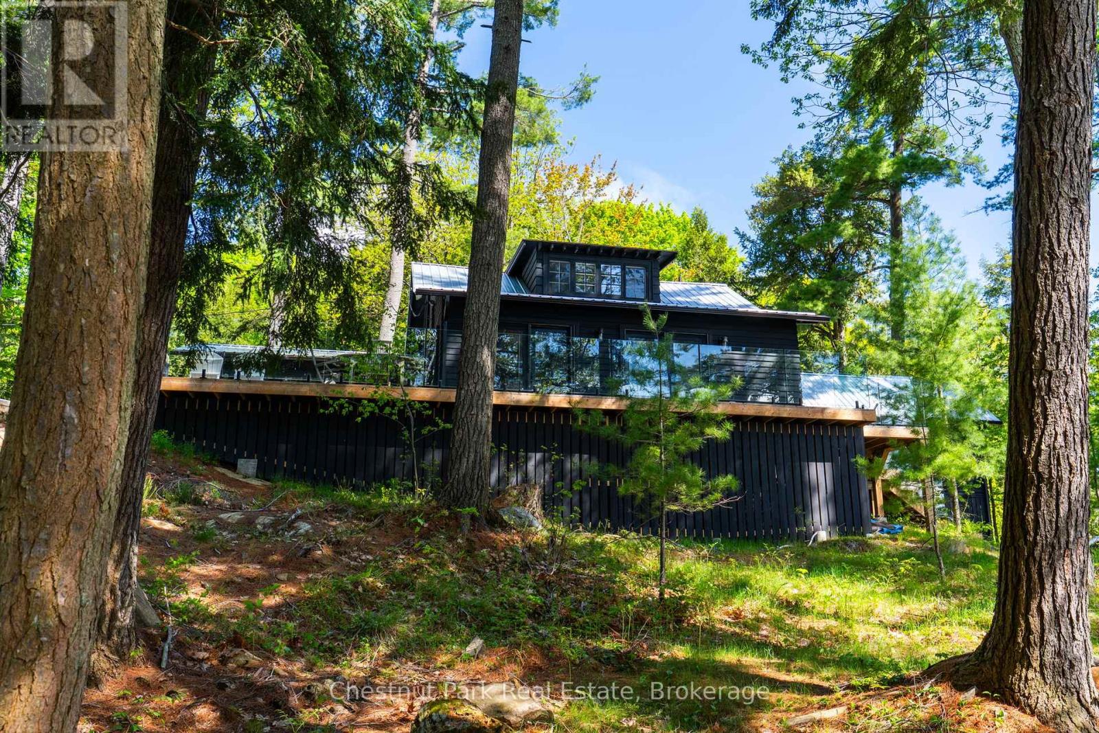 5 Is Beacon Island, Muskoka Lakes, Ontario  P0B 1J0 - Photo 8 - X13168632