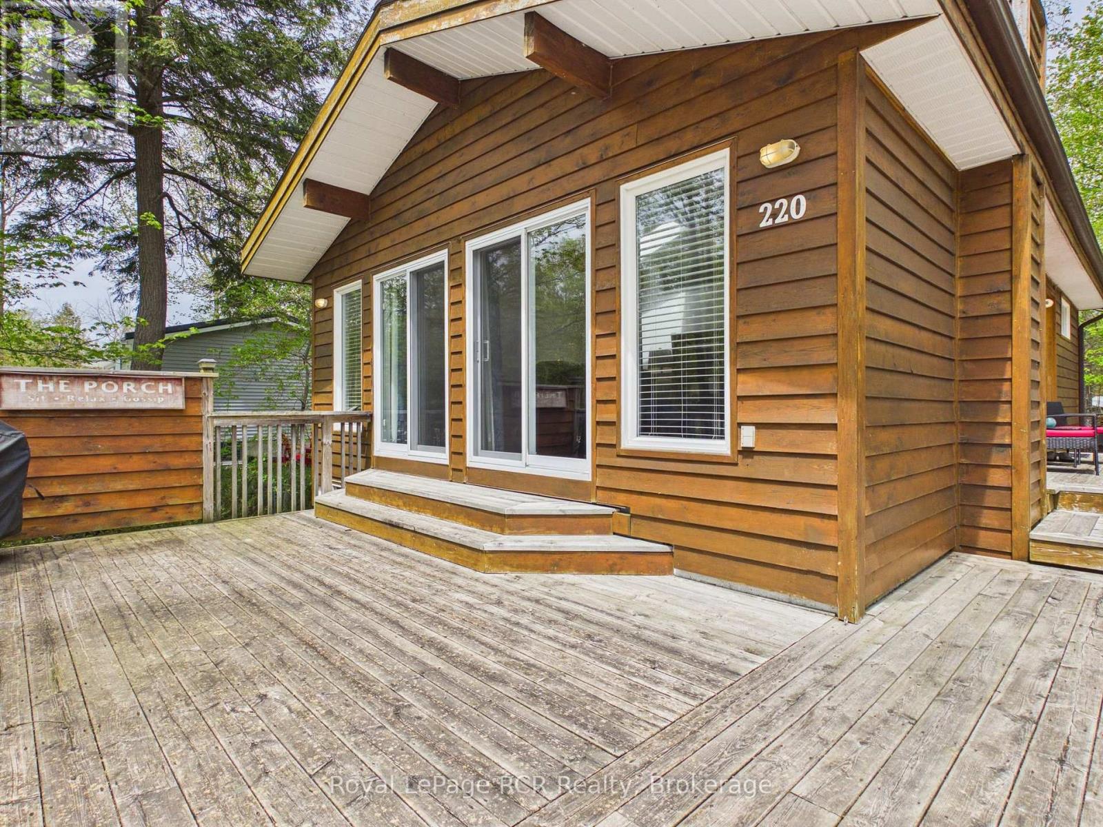 220 Shadywood Crescent, Huron-Kinloss, Ontario  N2Z 2X3 - Photo 3 - X13168860