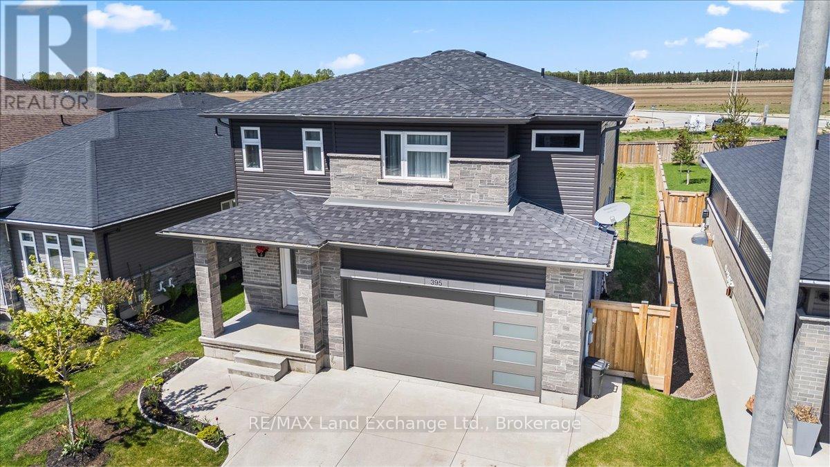 395 Mary Rose Avenue, Saugeen Shores, Ontario  N0H 2C3 - Photo 2 - X13169272