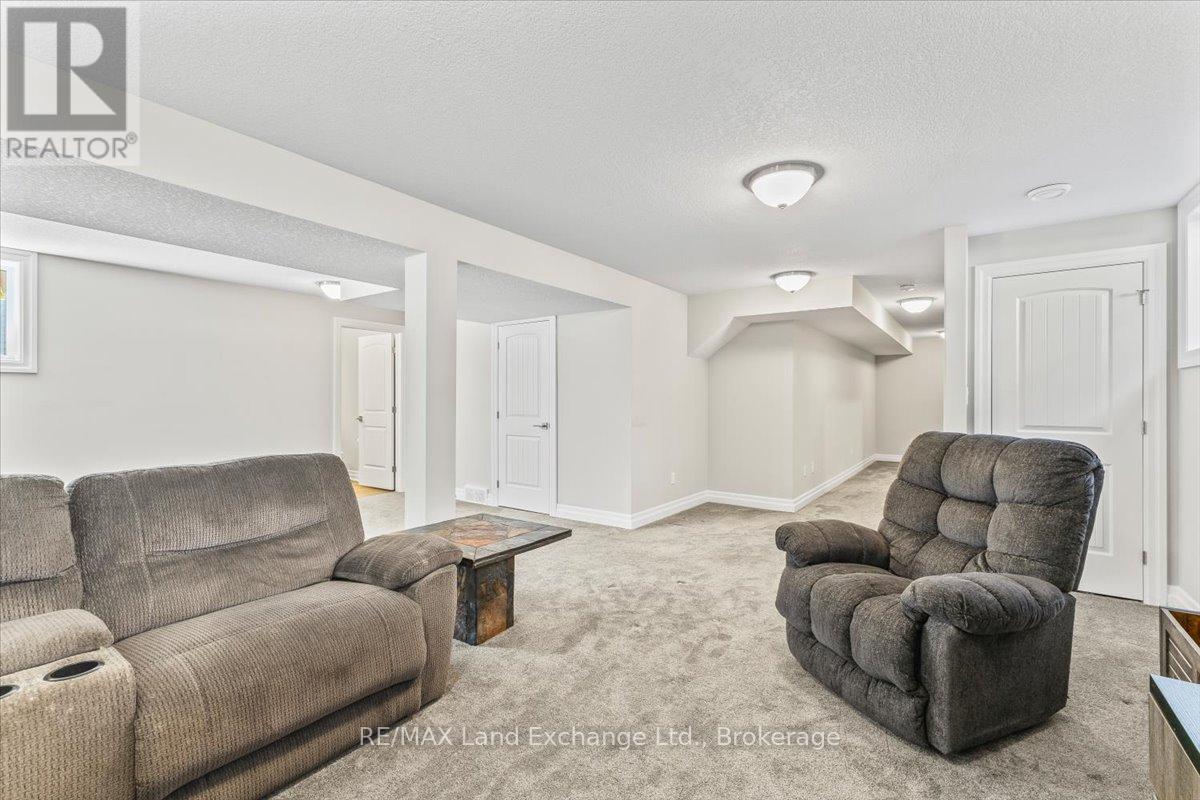 395 Mary Rose Avenue, Saugeen Shores, Ontario  N0H 2C3 - Photo 20 - X13169272
