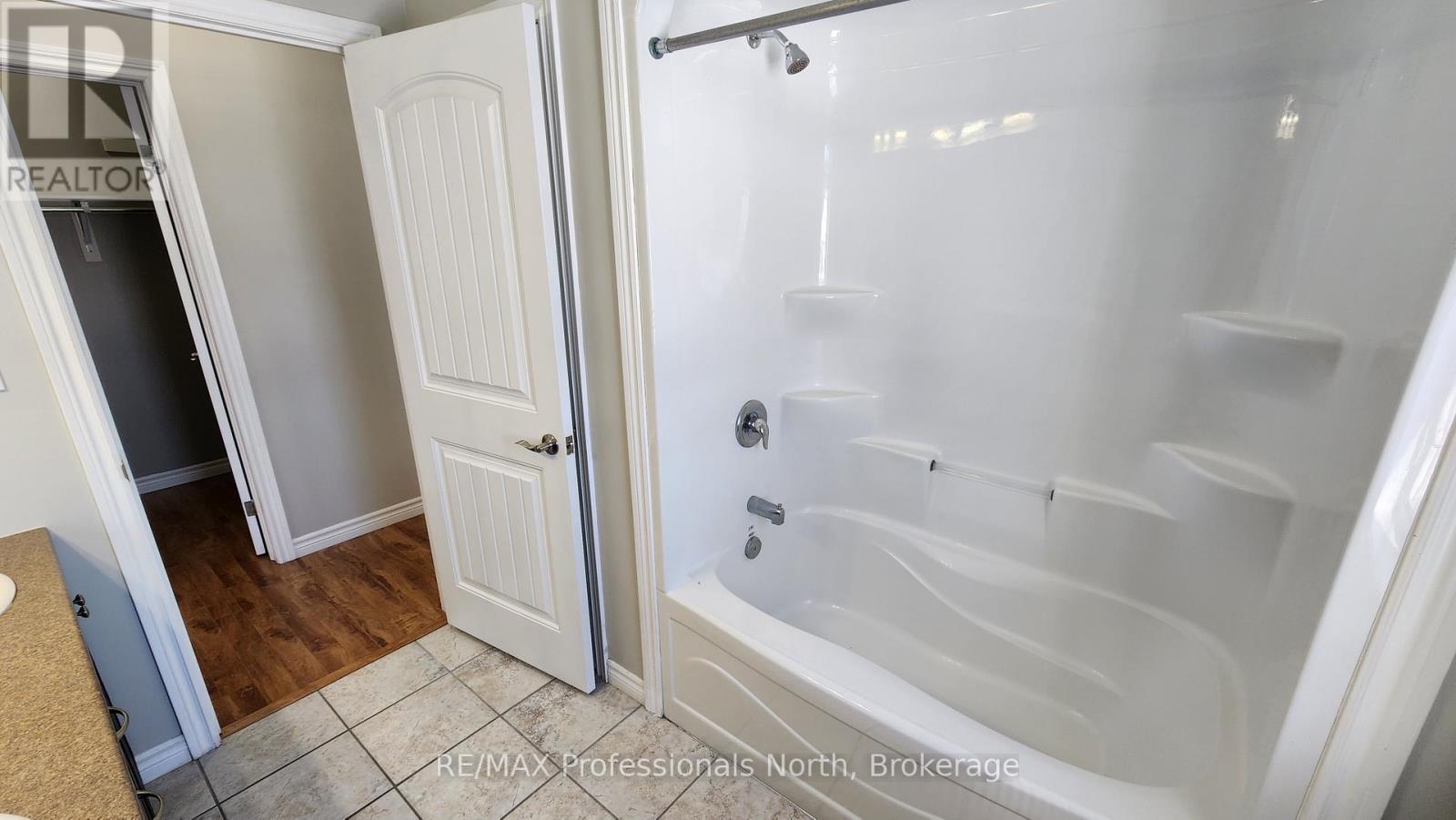 33 Goodwin Drive, Huntsville, Ontario  P1H 2R3 - Photo 7 - X13169292