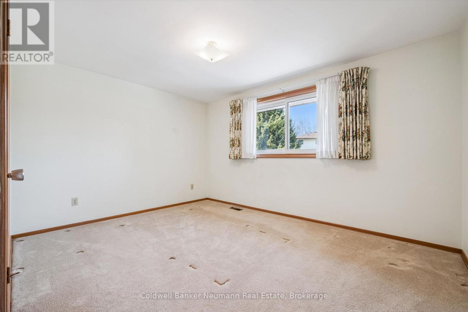 18 Carmine Place, Guelph, Ontario  N1E 3V1 - Photo 28 - X13169420