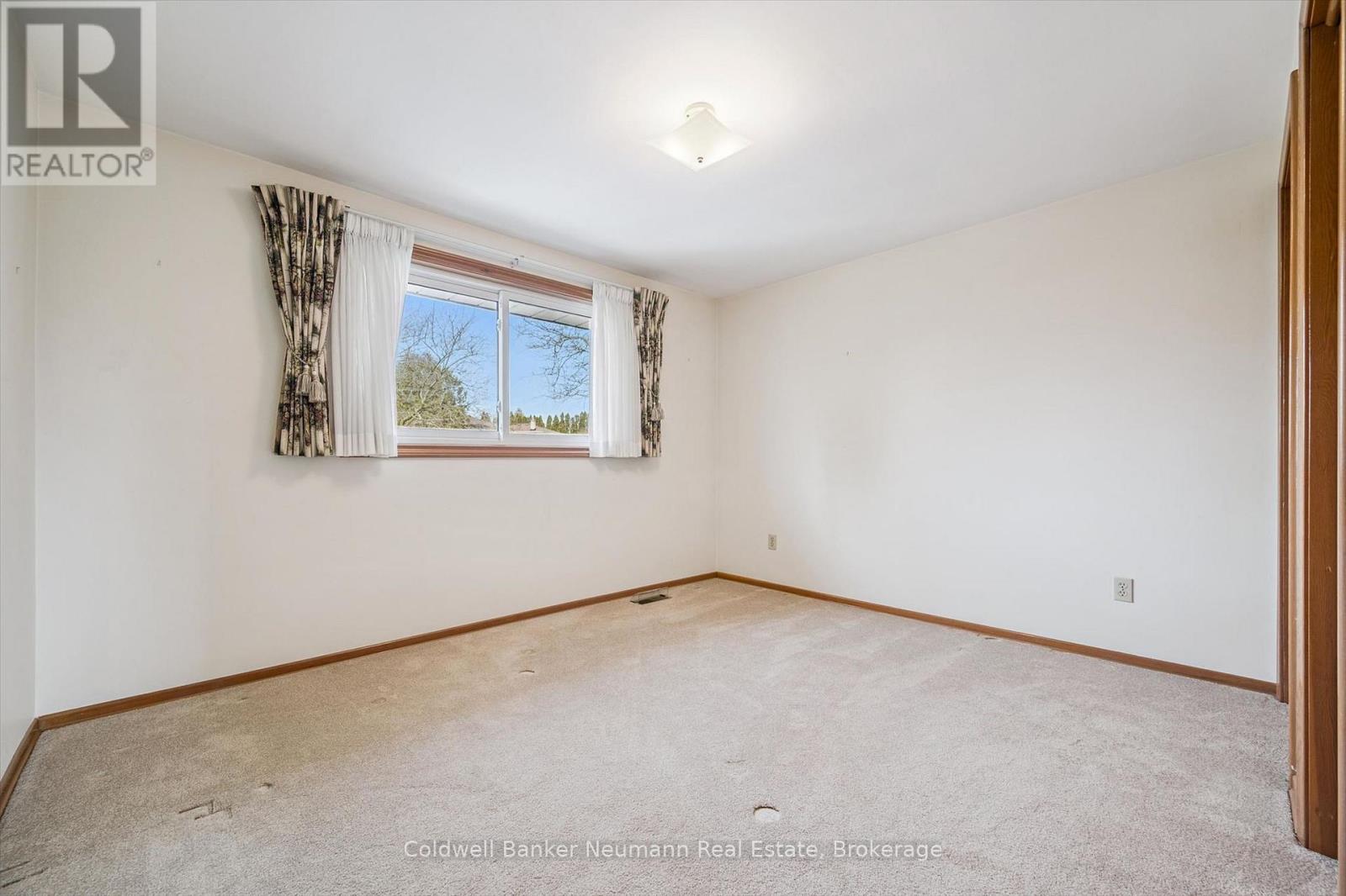 18 Carmine Place, Guelph, Ontario  N1E 3V1 - Photo 31 - X13169420