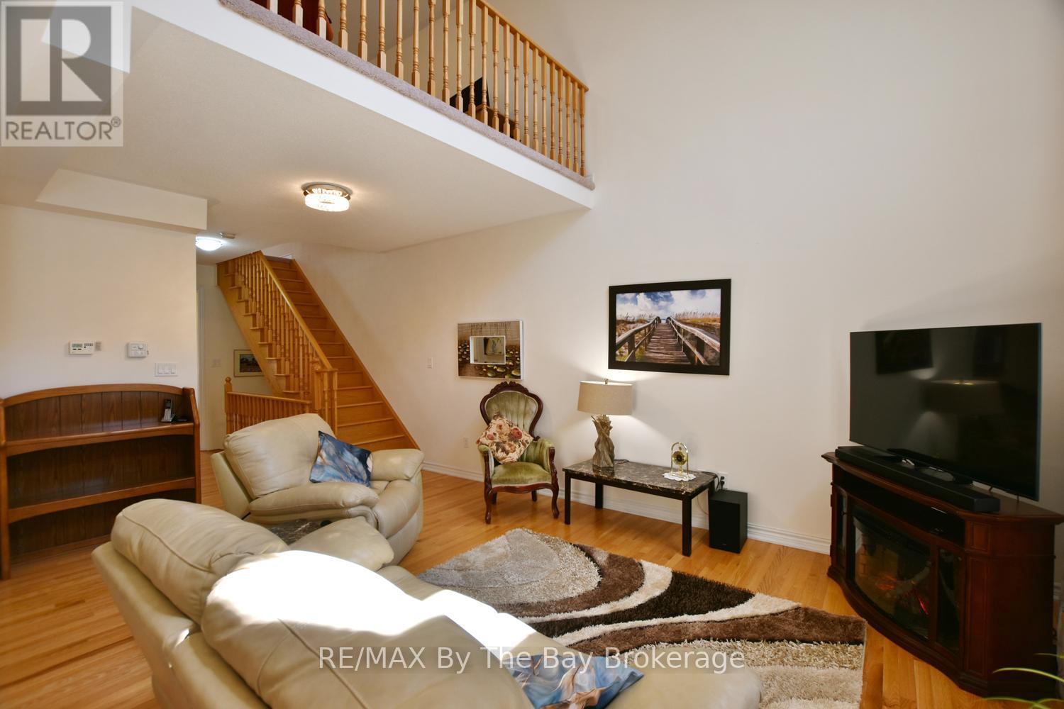 58 Providence Way, Wasaga Beach, Ontario  L9Z 0G3 - Photo 11 - S13169630