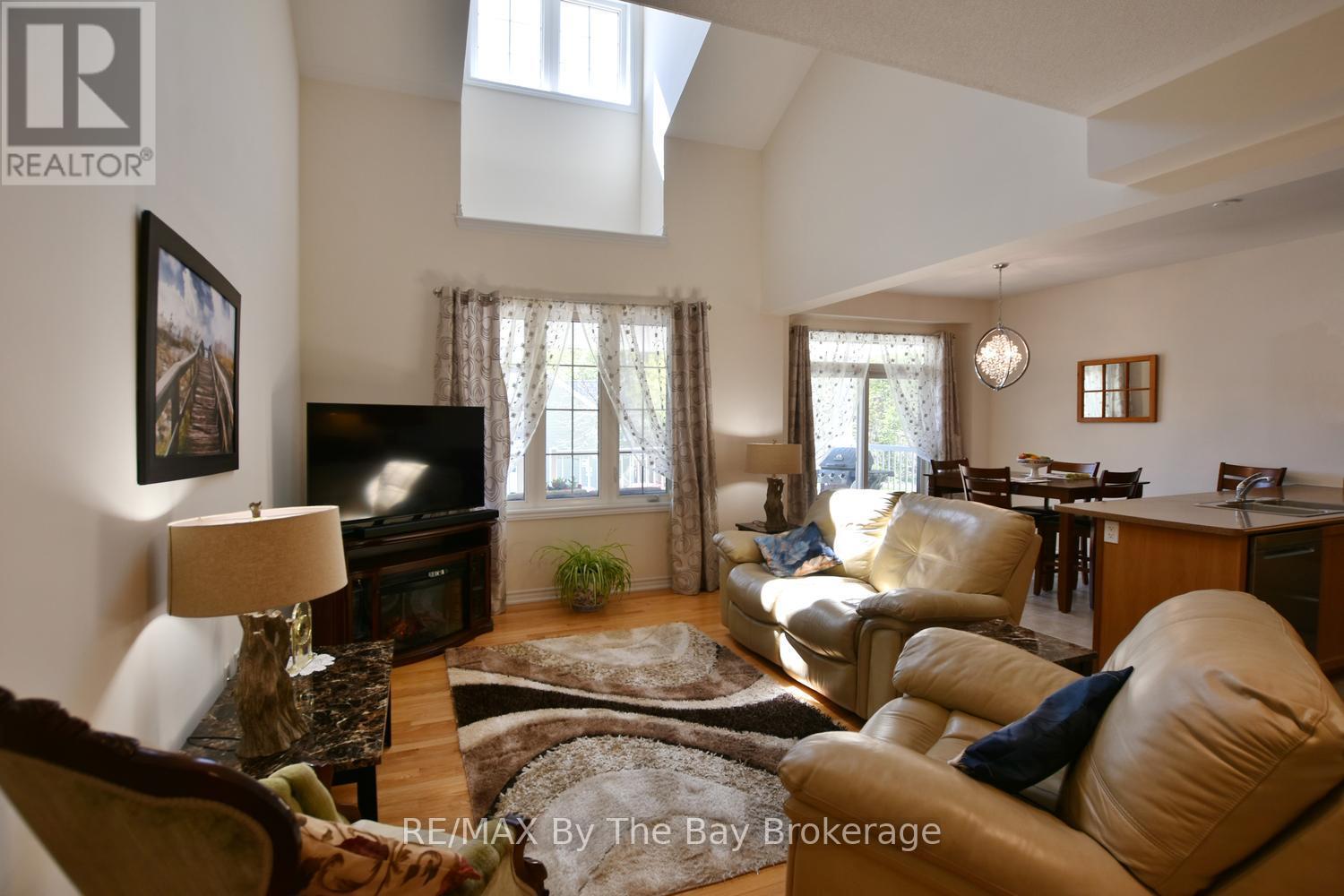 58 Providence Way, Wasaga Beach, Ontario  L9Z 0G3 - Photo 13 - S13169630