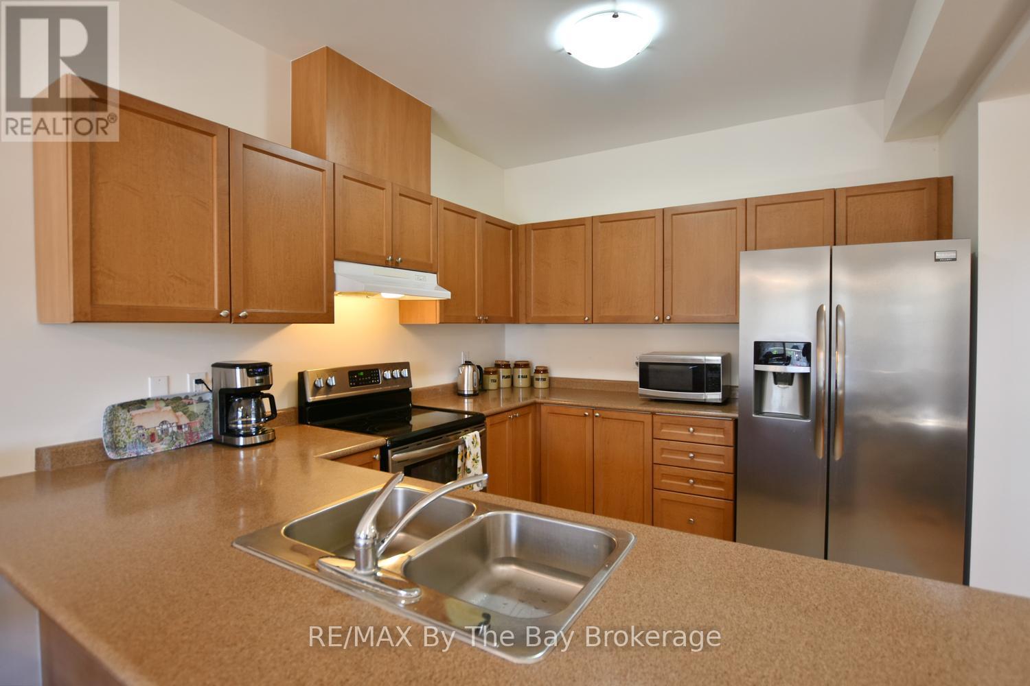 58 Providence Way, Wasaga Beach, Ontario  L9Z 0G3 - Photo 17 - S13169630